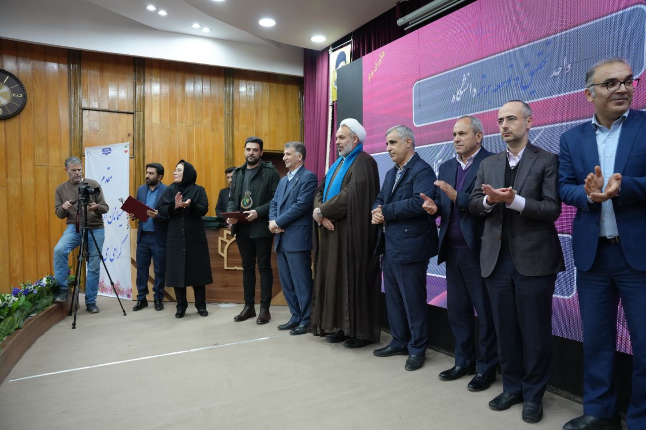 پژوهشگران برتر 16