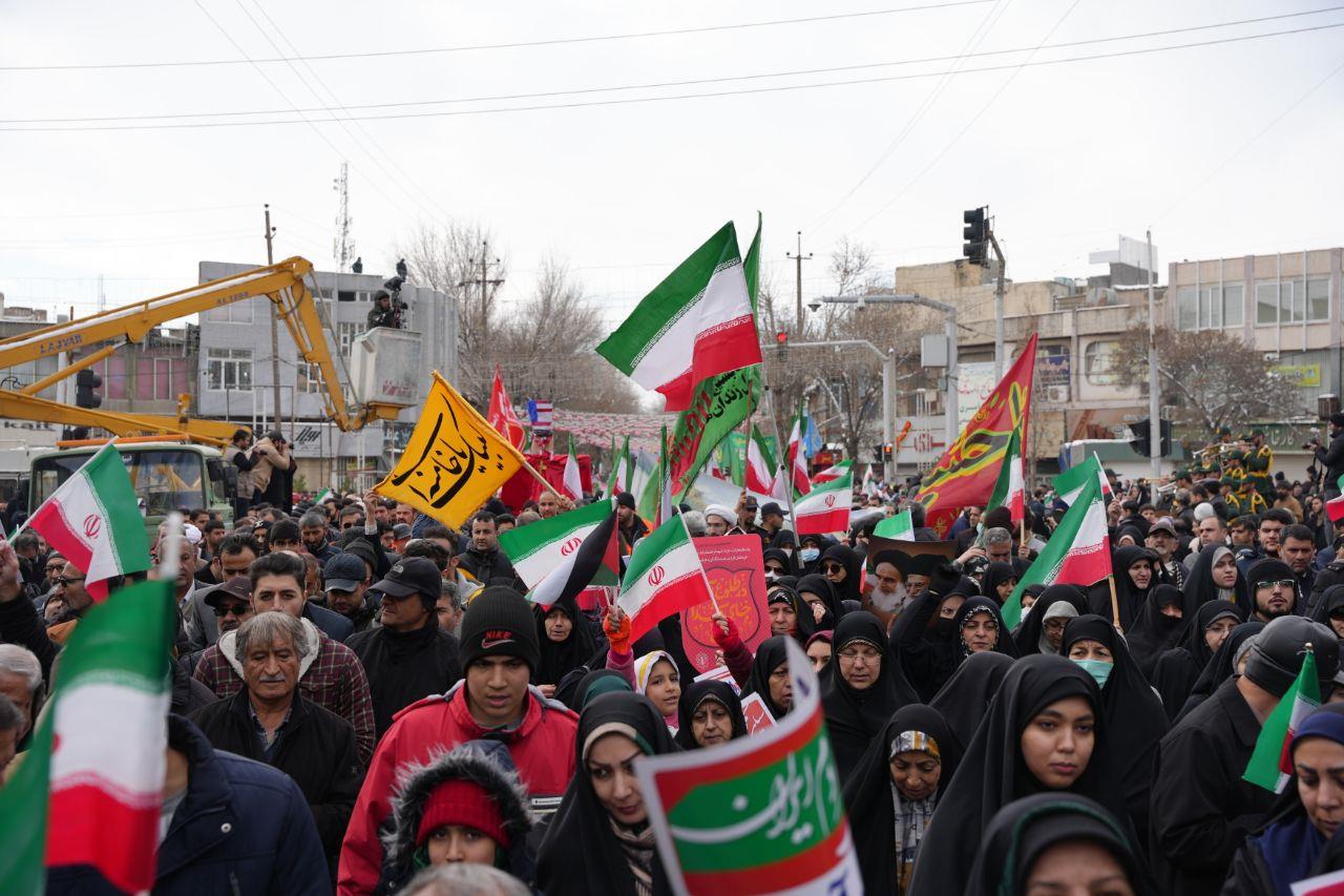 حضور در راهپیمایی