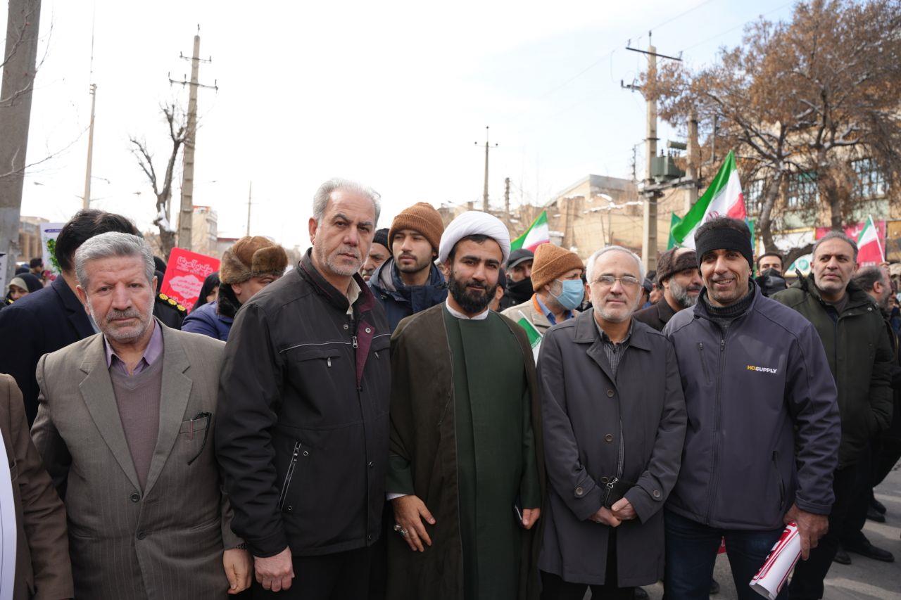 حضور در راهپیمایی