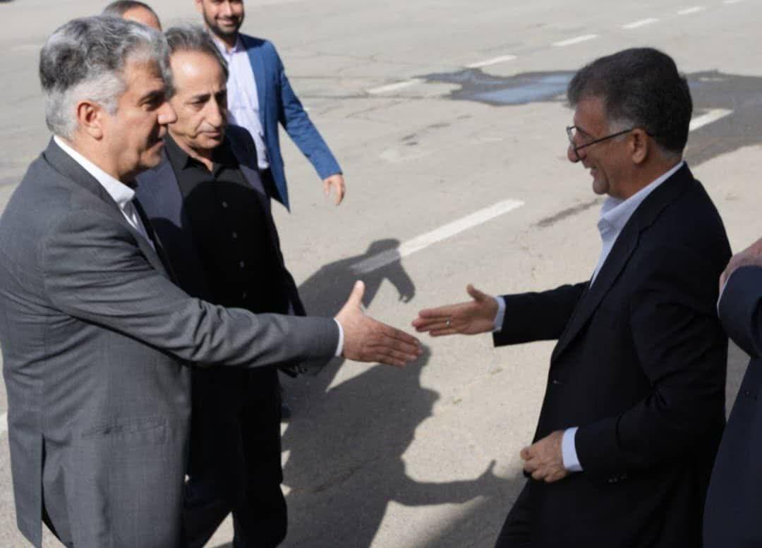 بازدید معاون درمان وزارتخانه فرودگاه