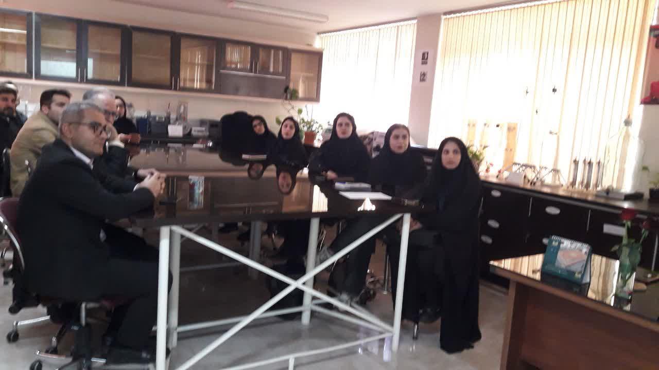 ژورنال 9 اذر ماه حدیث عباسی نسب