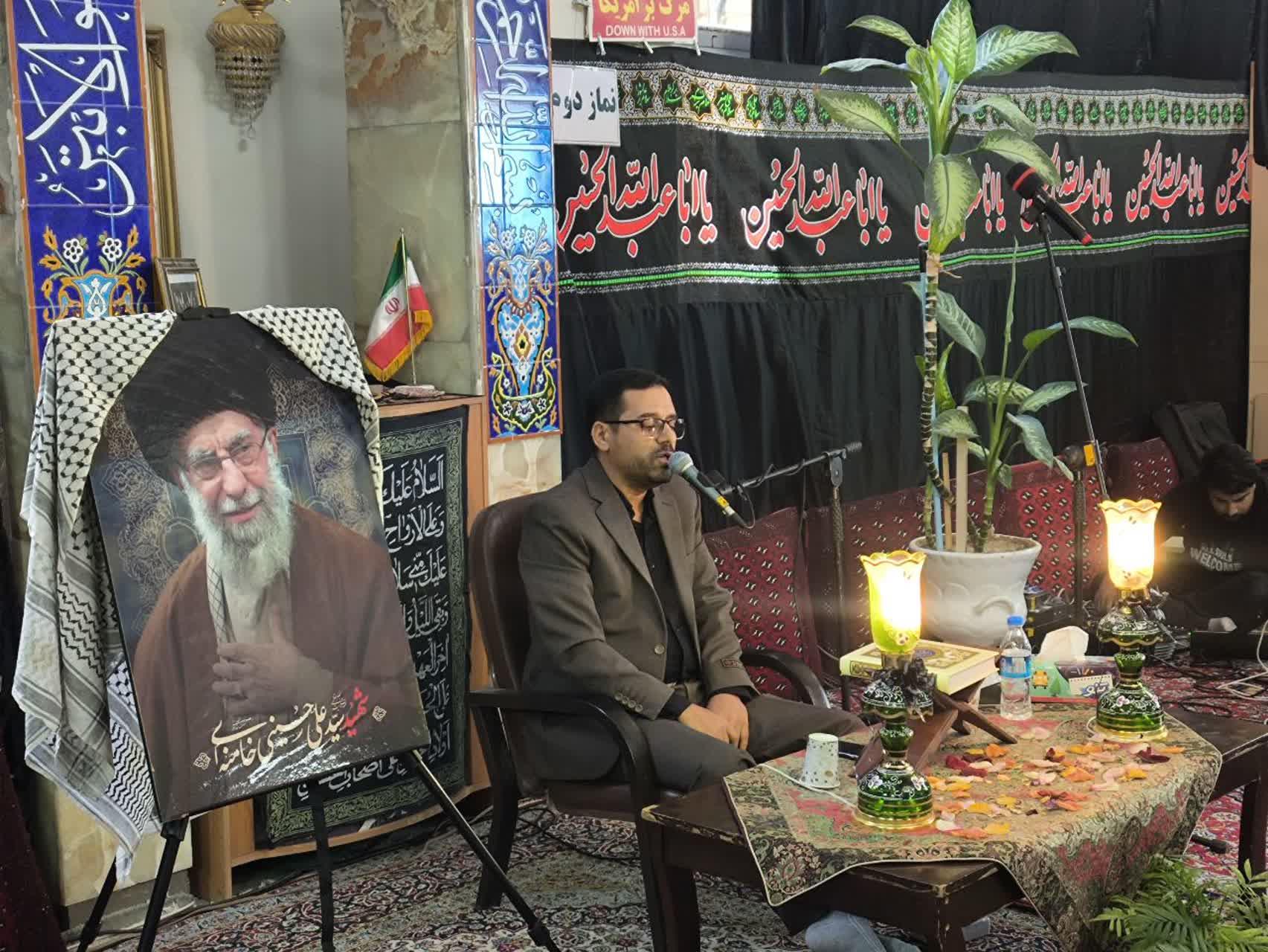 مراسم بزرگداشت و سوگواری رهبر شهید 9
