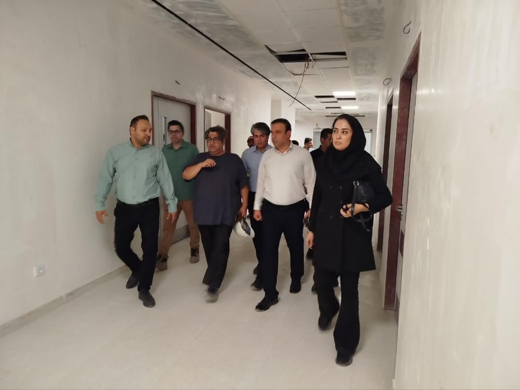 بلزدید دکتر زندیه