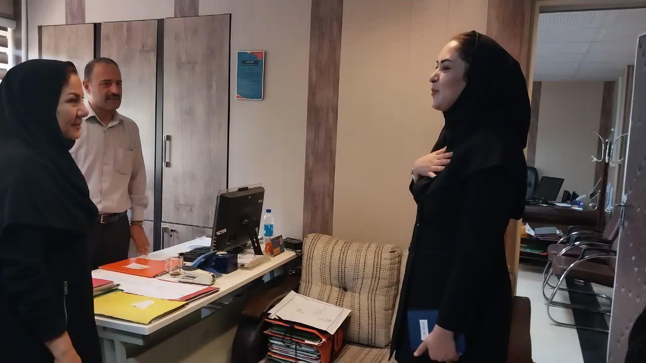 روز کارمند 3