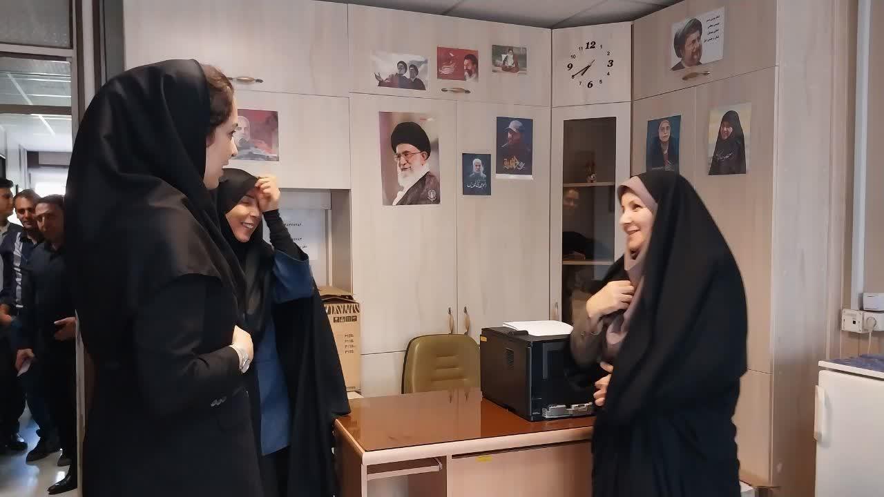 روز کارمند 1